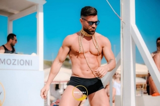 Giamma spogliarellista a Napoli giamma strip napoli 4