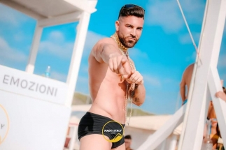 Giamma spogliarellista a Napoli Spogliarellista a Napoli